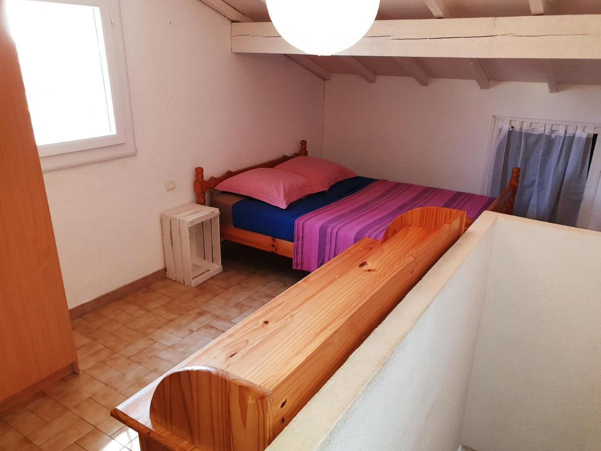 Gites Le Pressoir Vias Zewnętrze zdjęcie